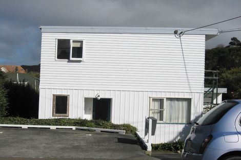 Photo of property in 1/25 Parkvale Road, Karori, Wellington, 6012