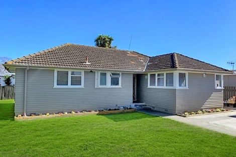 Photo of property in 33 Lister Crescent, Maraenui, Napier, 4110