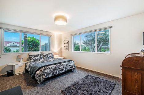 Photo of property in 2a Midway Avenue, Castor Bay, Auckland, 0620