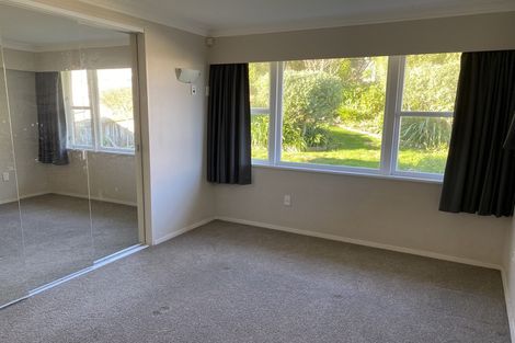 Photo of property in 62 Dowse Drive, Maungaraki, Lower Hutt, 5010