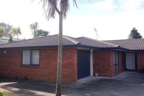 Photo of property in 29 Broadfield Street, Massey, Auckland, 0614