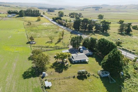Photo of property in 668 State Highway 2, Otane, 4276