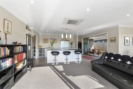 Photo of property in 32 Parklea Avenue, Halswell, Christchurch, 8025