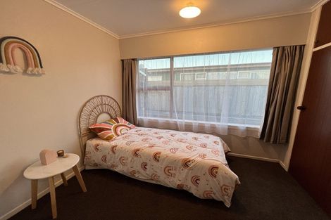 Photo of property in 2 Park Lane, Waitara, 4320