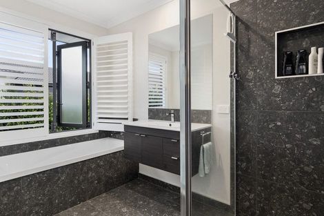 Photo of property in 37 Bert Wall Drive, Omokoroa, 3114