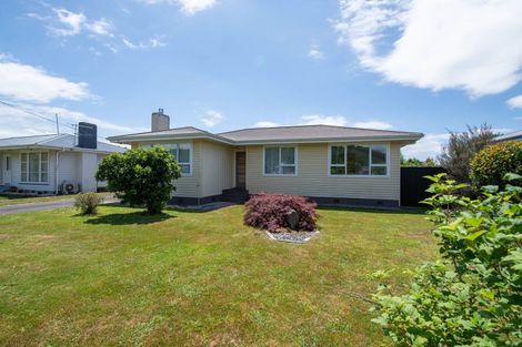 Photo of property in 5 Logan Street, Fairy Springs, Rotorua, 3015