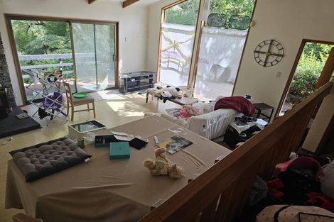 Photo of property in 34 Peach Road, Glenfield, Auckland, 0629