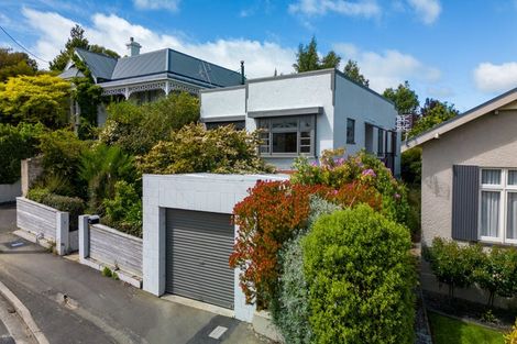 Photo of property in 15 Mataora Road, Kenmure, Dunedin, 9011