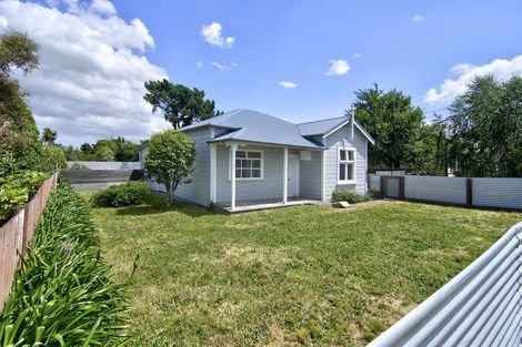 Photo of property in 130 Fitzherbert Street, Featherston, 5710