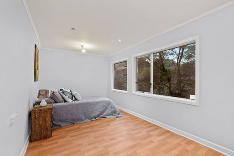 Photo of property in 13 Claverdon Drive, Massey, Auckland, 0614