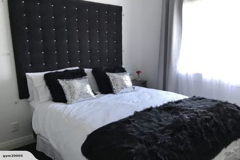 Photo of property in 7 Bentinck Avenue, Strathmore Park, Wellington, 6022