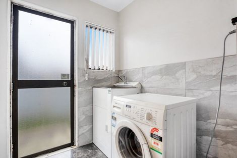 Photo of property in 3/80 Marne Road, Papakura, 2110