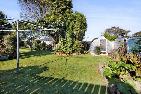 Photo of property in 13 Disraeli Street, Hawera, 4610