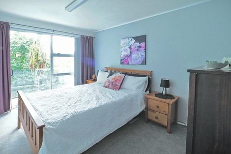 Photo of property in 191 Shaw Road, Oratia, Auckland, 0604