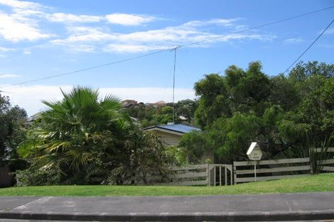 Photo of property in 1/21 Long Bay Drive, Torbay, Auckland, 0630