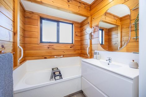 Photo of property in 16 Bramley Drive, Rototuna, Hamilton, 3210