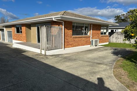Photo of property in 1/22 Ambler Avenue, Glen Eden, Auckland, 0602