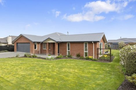 Photo of property in 105 High Street, Oxford, 7430