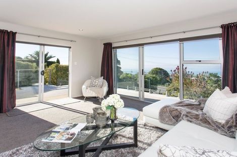 Photo of property in 2/54 Belleview Terrace, Mount Pleasant, Christchurch, 8081