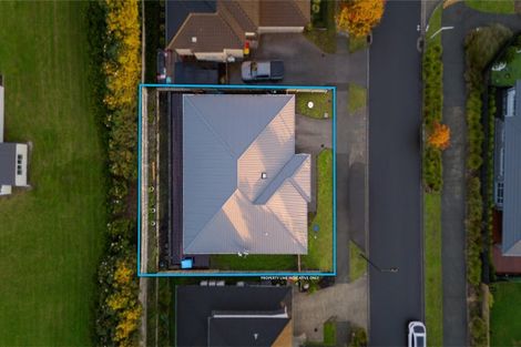 Photo of property in 36 Accolage Boulevard, Kumeu, 0810
