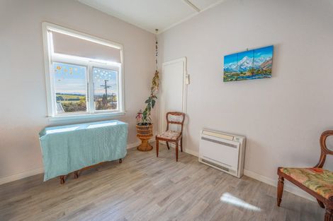Photo of property in 39 Saint George Street, Watlington, Timaru, 7910