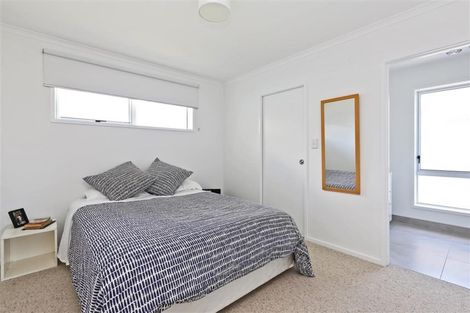 Photo of property in 7 Aparima Place, Awatoto, Napier, 4110