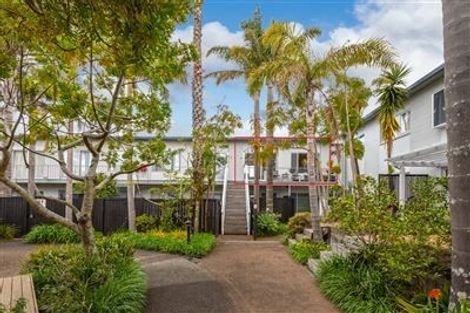 Photo of property in 1/72l Kitchener Road, Milford, Auckland, 0620