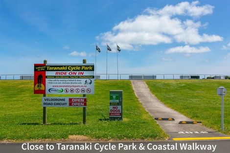 Photo of property in 28 Camellia Avenue, Bell Block, New Plymouth, 4312