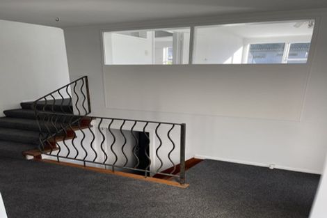 Photo of property in 6 Churton Drive, Churton Park, Wellington, 6037