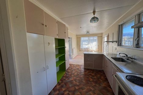Photo of property in 251 Dowse Drive, Maungaraki, Lower Hutt, 5010