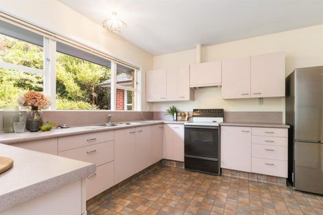 Photo of property in 38 Dyers Pass Road, Cashmere, Christchurch, 8022