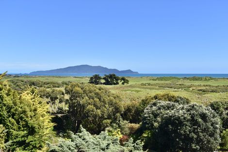 Photo of property in 229 Te Hapua Road, Te Horo, Otaki, 5581