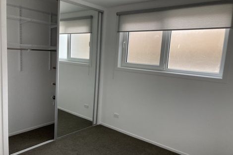 Photo of property in 54a Vandeleur Avenue, Birkdale, Auckland, 0626