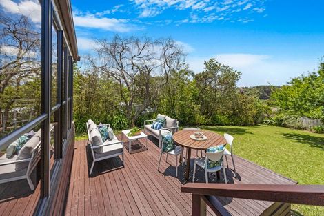 Photo of property in 7 Kauri Road, Stanmore Bay, Whangaparaoa, 0932