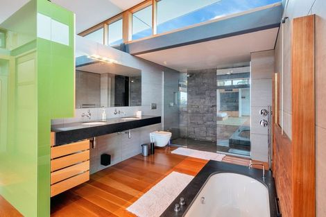 Photo of property in 51 Pacific Parade, Army Bay, Whangaparaoa, 0930