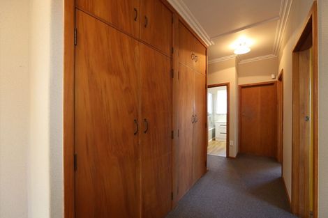 Photo of property in 213 Mcleod Street, Camberley, Hastings, 4120