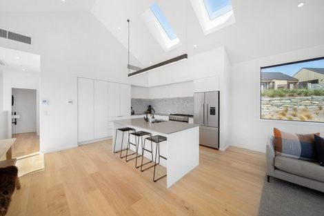 Photo of property in 3a Glenelg Lane, Jacks Point, 9371