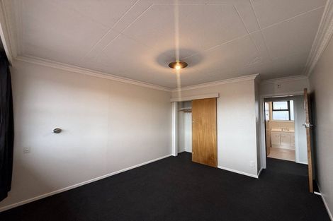 Photo of property in 2a Brooklyn Street, Green Island, Dunedin, 9018