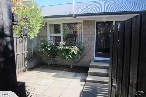 Photo of property in 3/35 Derby Street, St Albans, Christchurch, 8014