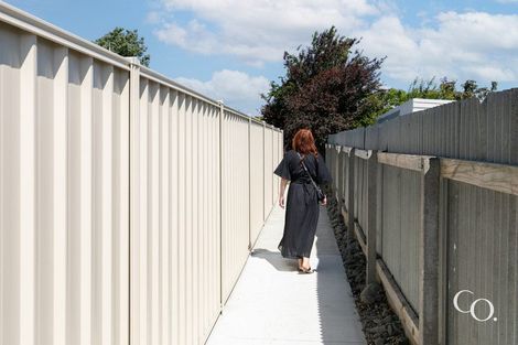 Photo of property in 2/9 Lyttelton Crescent, Tamatea, Napier, 4112