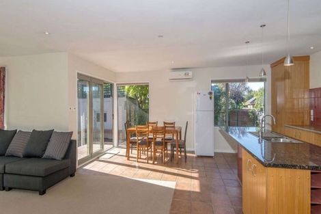 Photo of property in 18 Barlow Street, Ilam, Christchurch, 8041