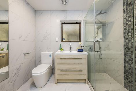 Photo of property in 32 Gracechurch Drive, Flat Bush, Auckland, 2016