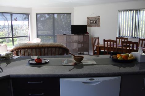 Photo of property in 28 Halyard Loop, Haruru, 0204