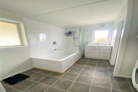 Photo of property in 78 Matai Street, Castlecliff, Whanganui, 4501