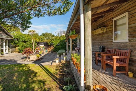 Photo of property in 47 Waimea Road, Waikanae Beach, Waikanae, 5036