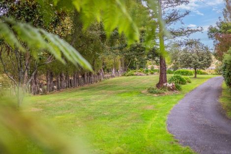 Photo of property in 33 Paremata Haywards Road, Pauatahanui, Porirua, 5381