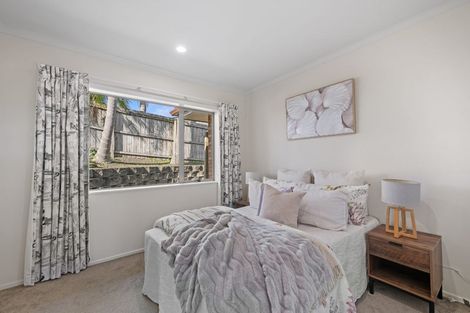 Photo of property in 45 Nimstedt Avenue, Oteha, Auckland, 0632