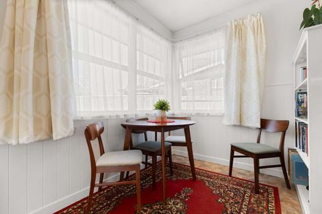 Photo of property in 163 Sandwich Road, St Andrews, Hamilton, 3200