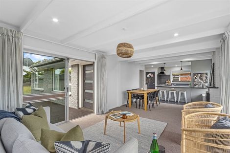 Photo of property in 21 Normandy Street, Bishopdale, Christchurch, 8053