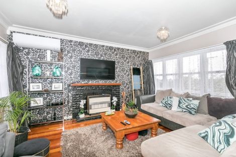 Photo of property in 7 Holden Avenue, Forest Lake, Hamilton, 3200